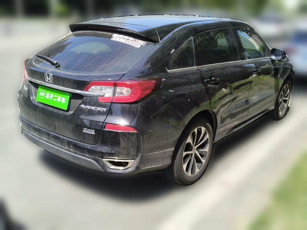 Honda Avancier 2017 240TURBO Two-Wheel Drive Premium Edition — миниатюра 6