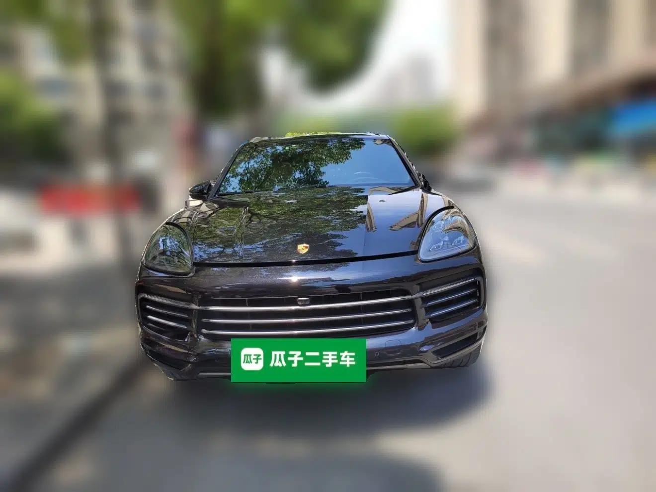 Porsche Cayenne E-Hybrid 2021 Cayenne E-Hybrid 2.0T — миниатюра 2