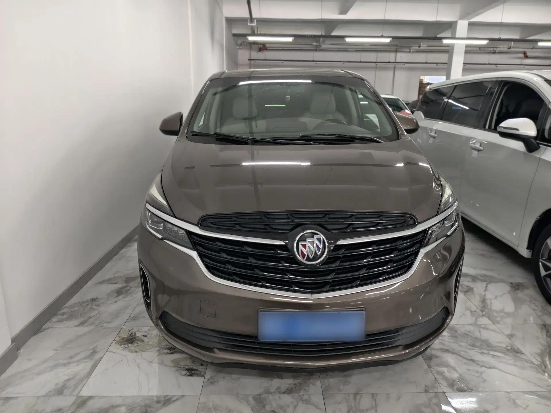 Buick GL8 2021 Land Cruiser Executive Class 652T Luxury Model — миниатюра 2