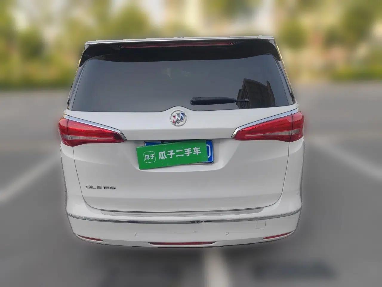 Buick GL8 2017 ES 28T Flagship Model China V Standard — миниатюра 5