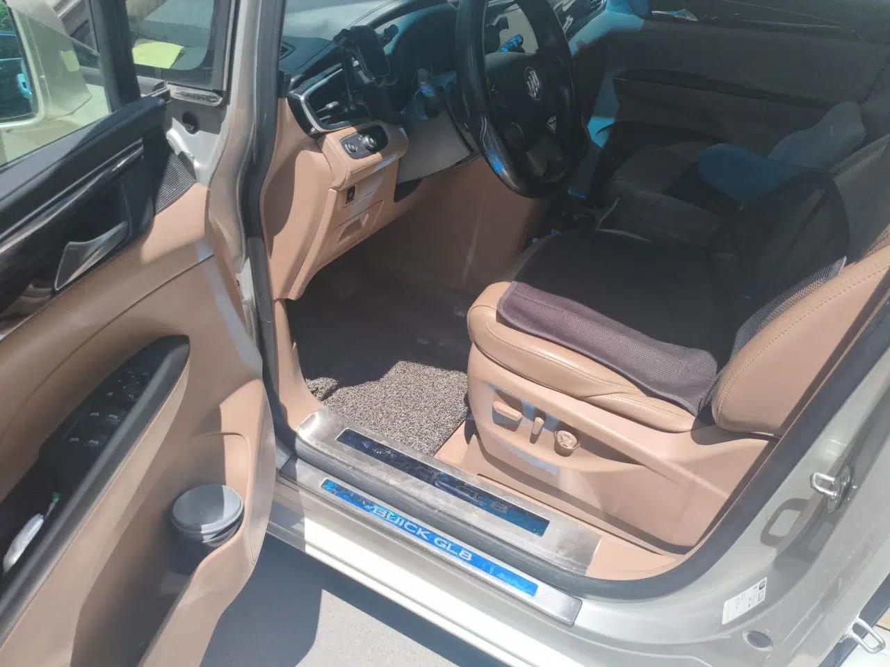Buick GL8 2017 ES 28T Luxury Model China V Standard — миниатюра 16