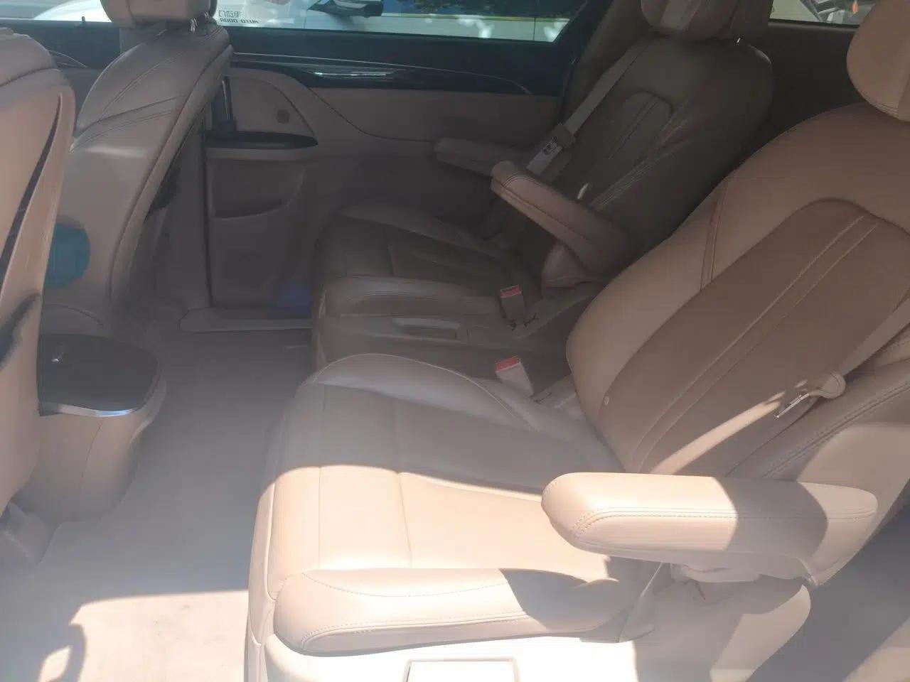 Buick GL8 2017 ES 28T Luxury Model China V Standard — миниатюра 17