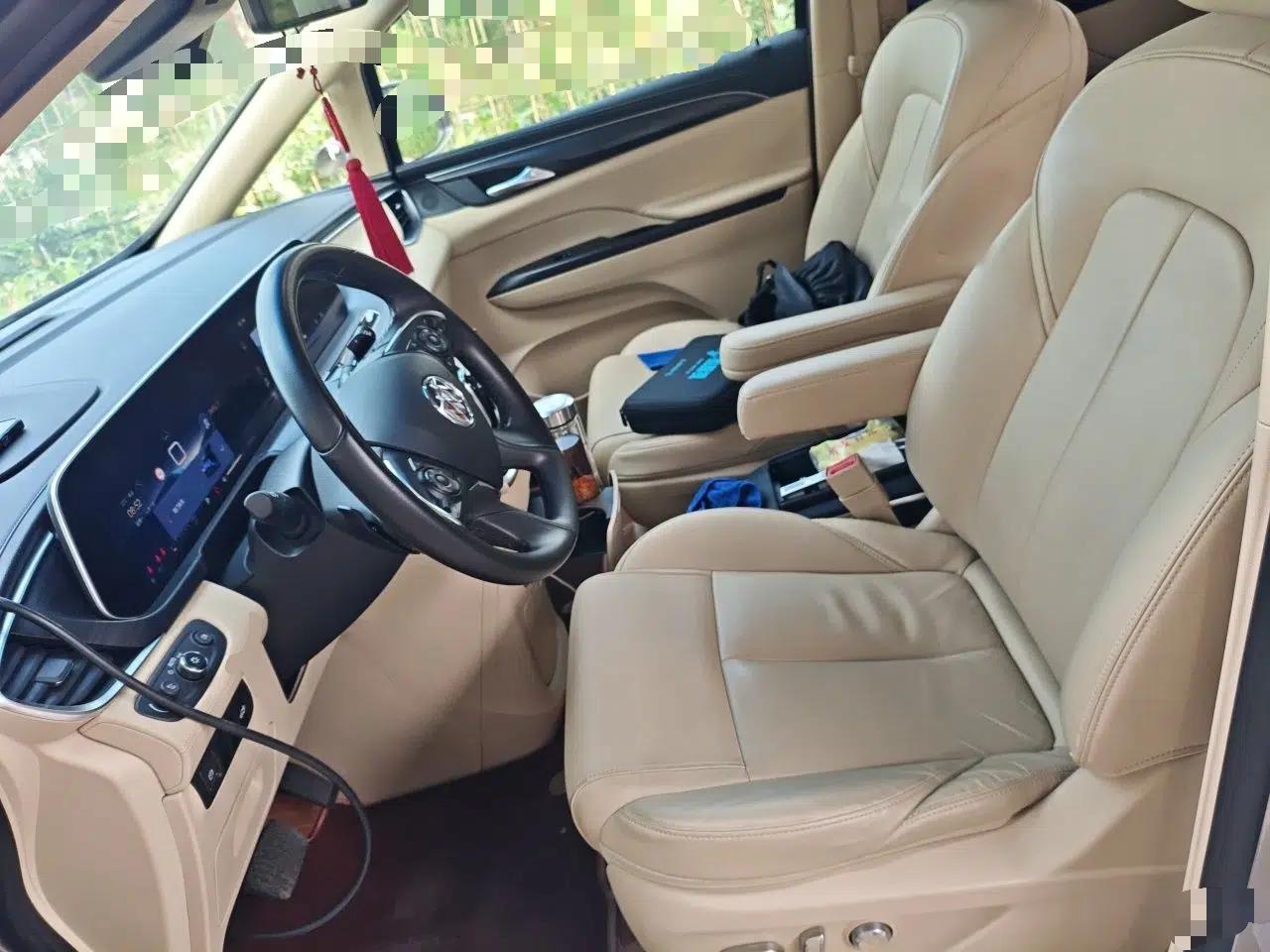 Buick GL8 2023 ES Lu Zun Deluxe Model — миниатюра 15