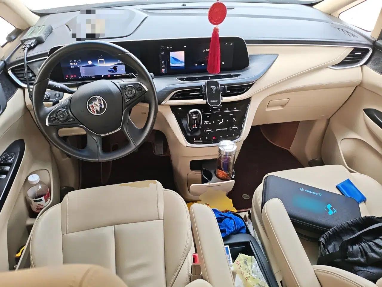 Buick GL8 2023 ES Lu Zun Deluxe Model — миниатюра 9
