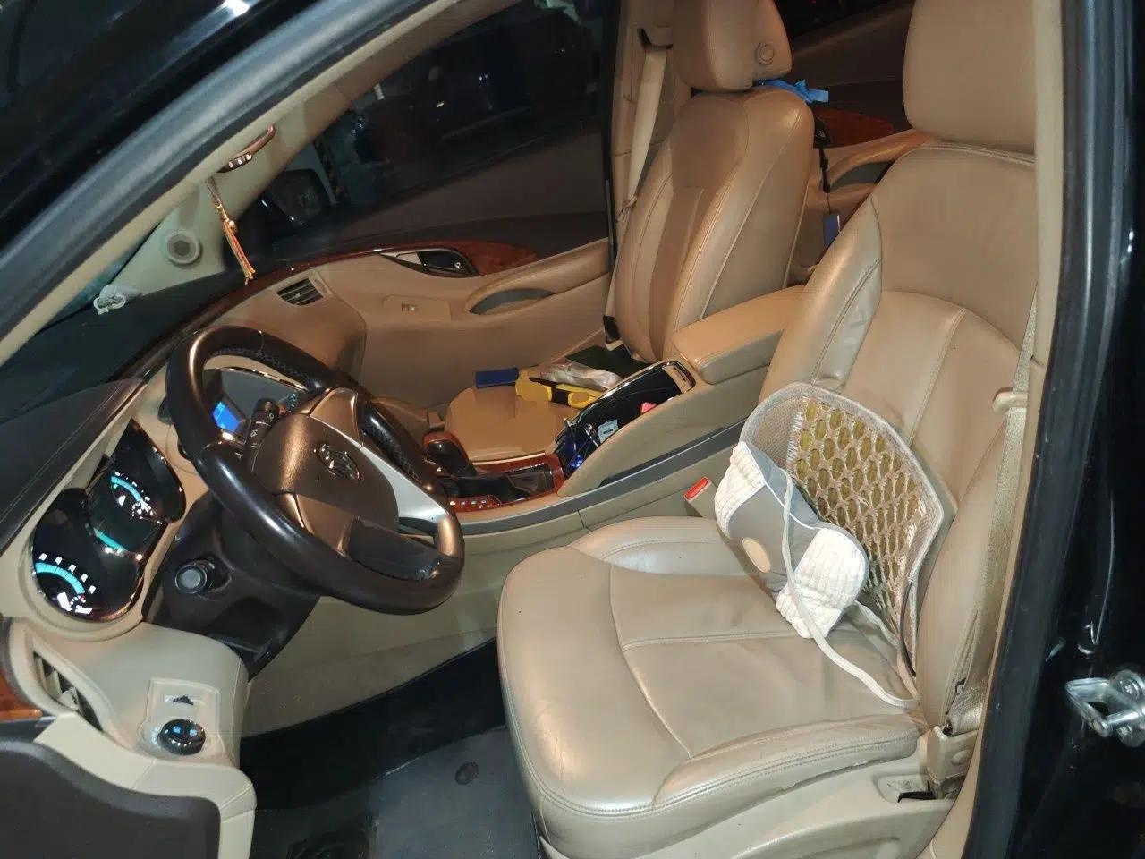 Buick LaCrosse 2012 2.4L SIDI Elegant Edition — миниатюра 15