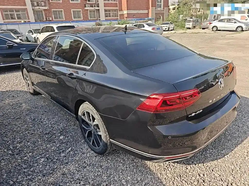 2020 Volkswagen Passat 280TSI DSG Leading Edition — миниатюра 5