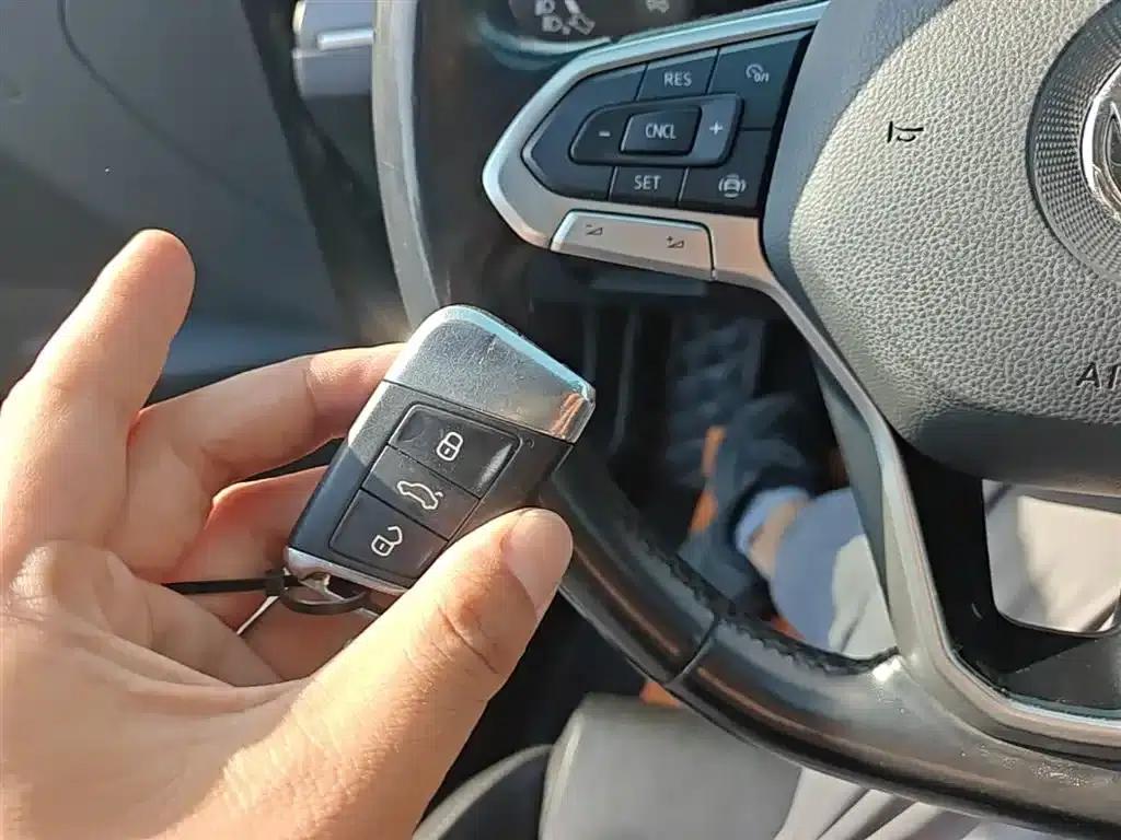 2020 Volkswagen Passat 280TSI DSG Leading Edition — миниатюра 9