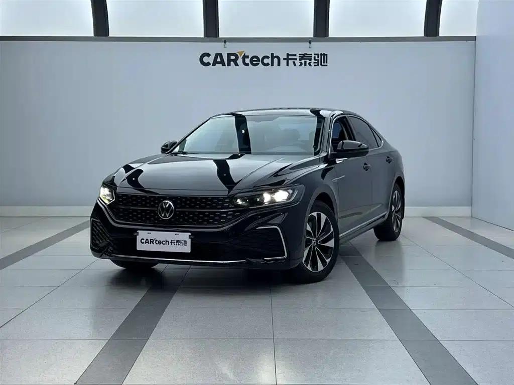 2023 Volkswagen Passat 330TSI Starry Sky Elite Edition — миниатюра 1