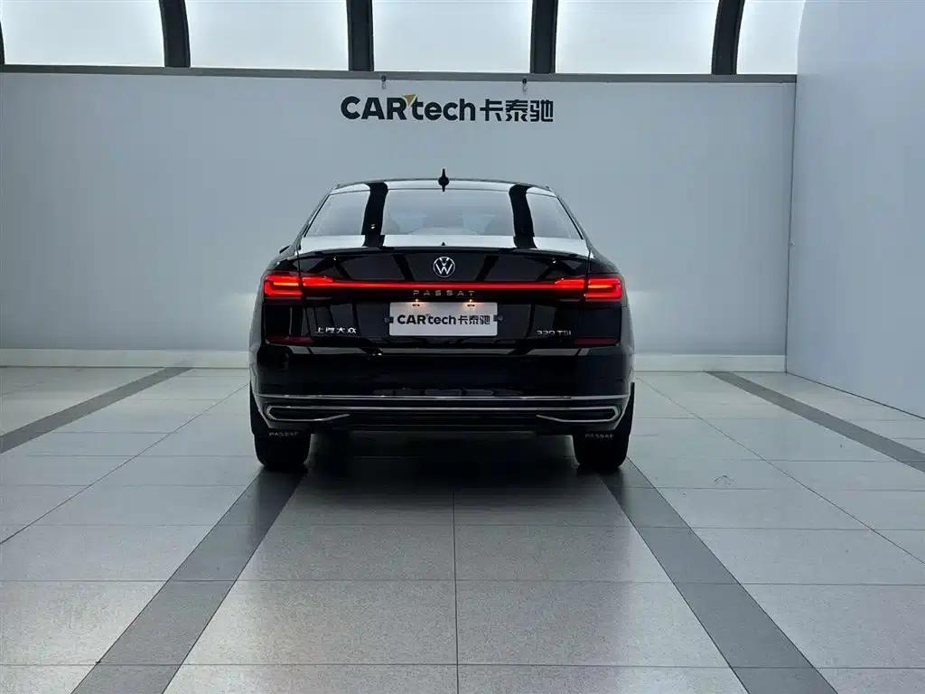 2023 Volkswagen Passat 330TSI Starry Sky Elite Edition — миниатюра 4