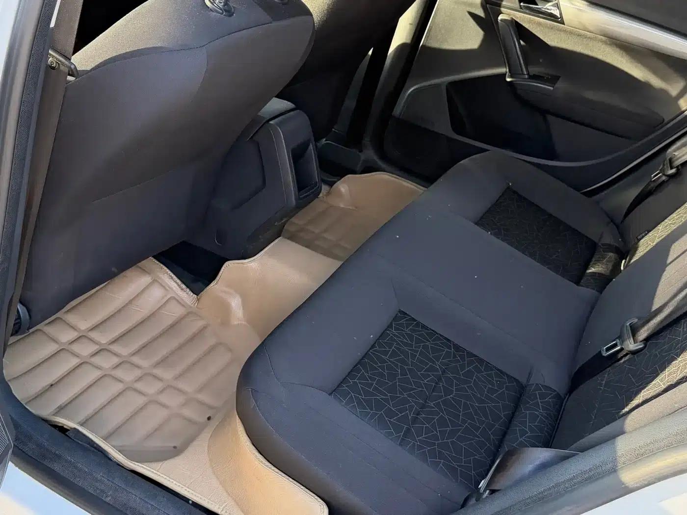 2015 Volkswagen Lavida 1.6L Automatic Comfort Edition — миниатюра 8