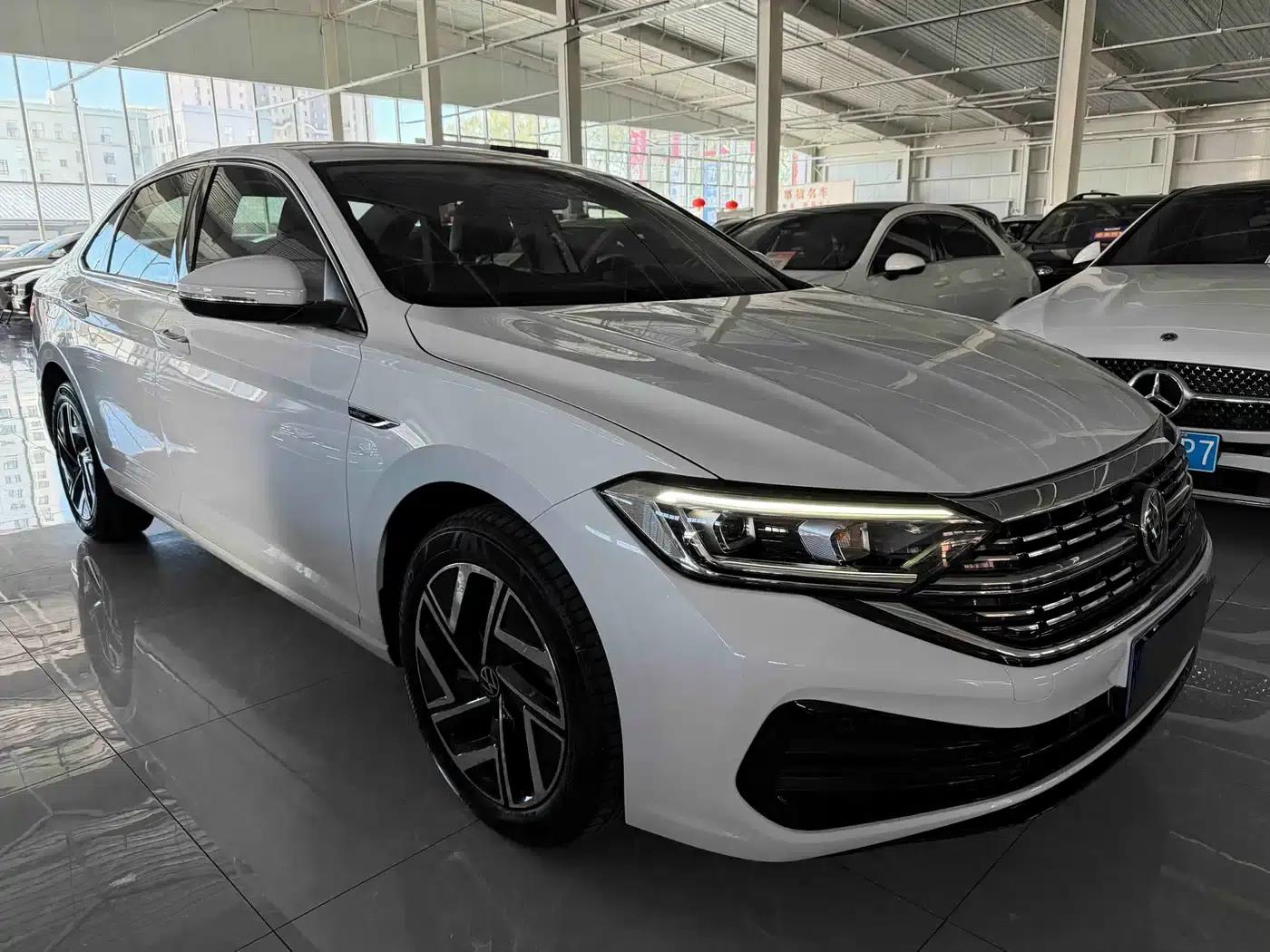 2023 Volkswagen Sagitar 280TSI DSG Super Edition — миниатюра 3