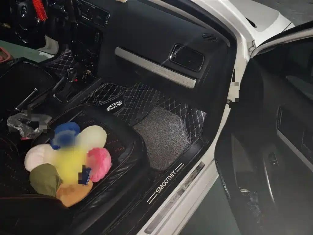 2017 Volkswagen Sagitar 230TSI Automatic Comfort Edition — миниатюра 20