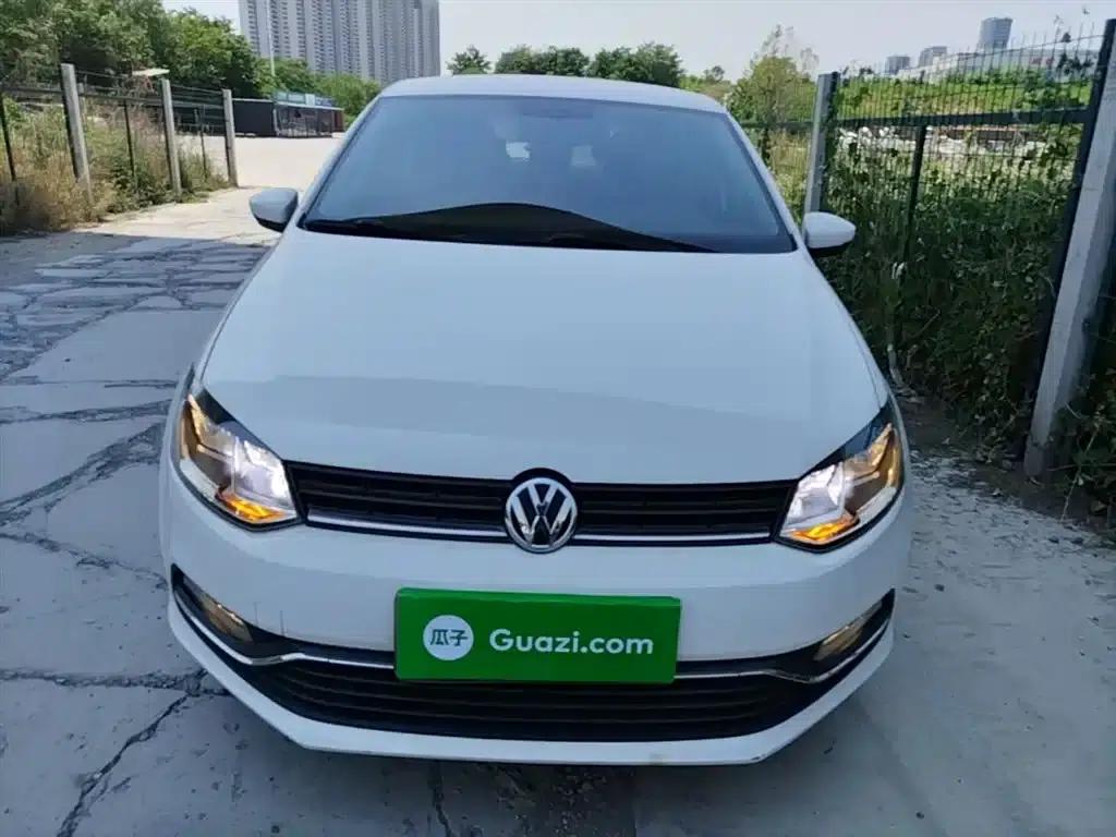 2014 Polo 1.4L Automatic Comfort Edition — миниатюра 3