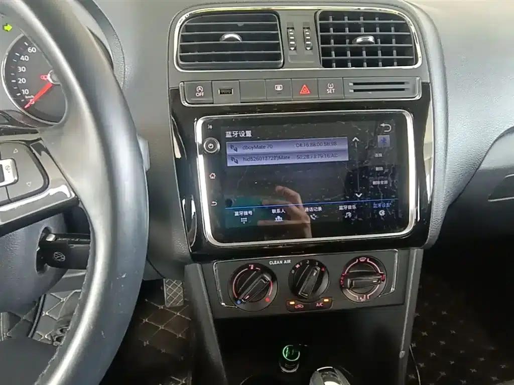 2018 Polo 1.5L Automatic Comfort Edition — миниатюра 13