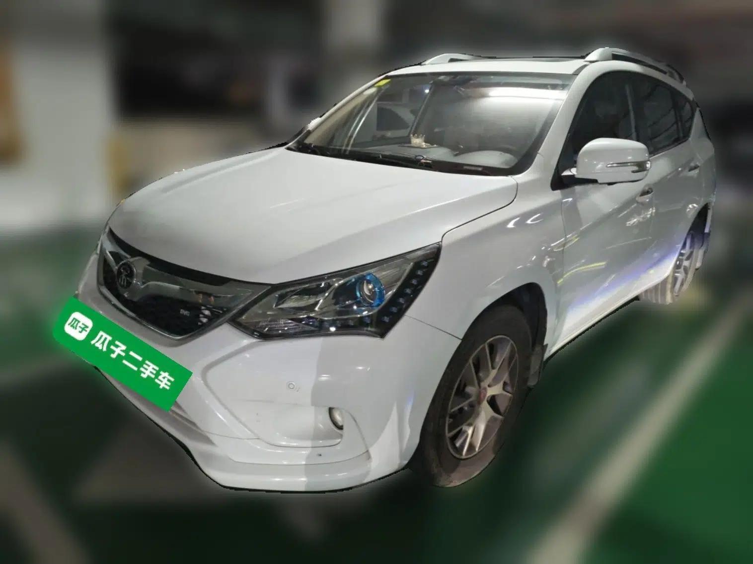 BYD Song 2016 Gaishi Edition 1.5TID Automatic Luxury Model — миниатюра 1
