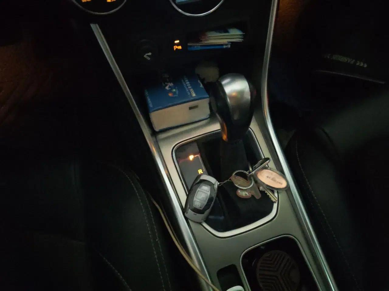 BYD Song 2016 Gaishi Edition 1.5TID Automatic Luxury Model — миниатюра 14