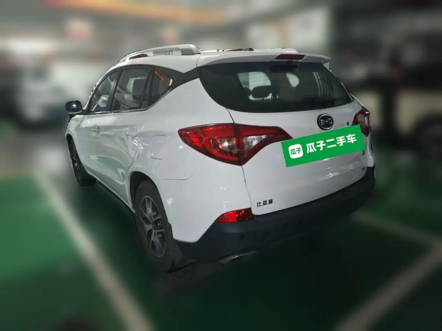 BYD Song 2016 Gaishi Edition 1.5TID Automatic Luxury Model — миниатюра 4
