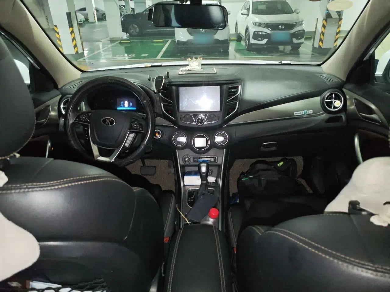 BYD Song 2016 Gaishi Edition 1.5TID Automatic Luxury Model — миниатюра 9