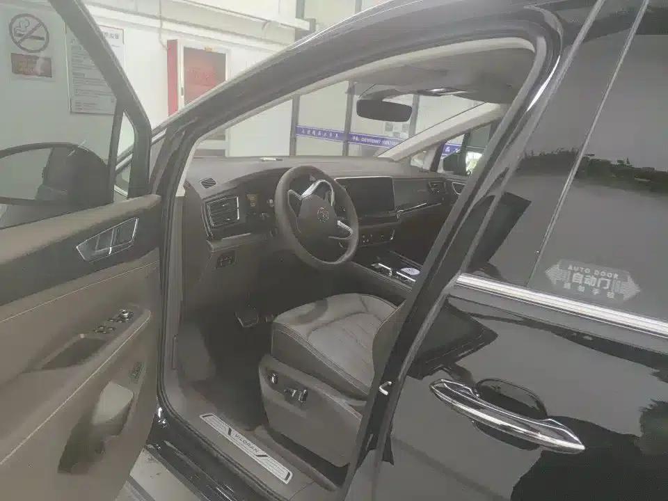 Viloran 2024 380TSI Premium Edition — миниатюра 4