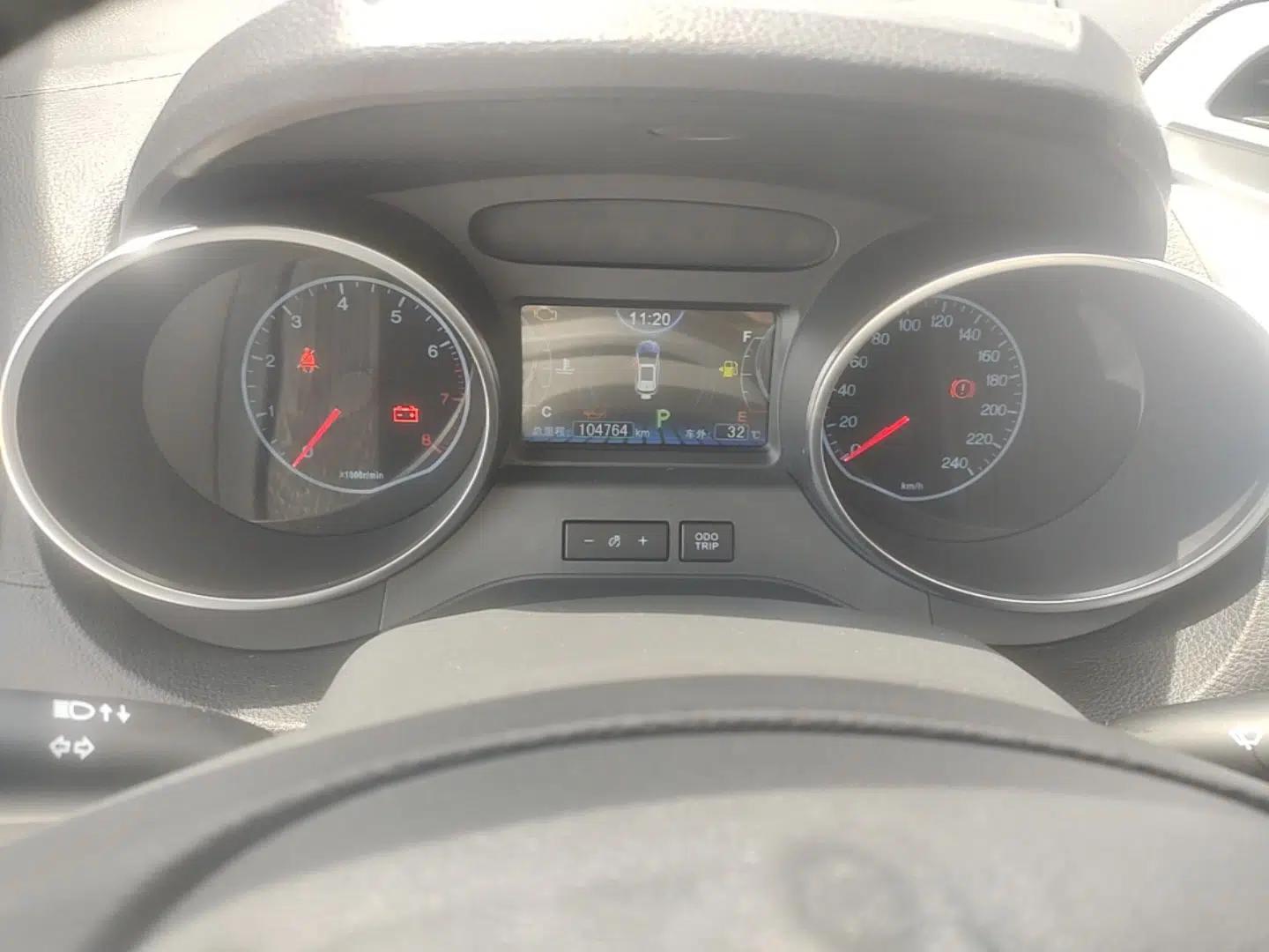 BYD Yuan 2017 1.5L Automatic Cool & Connected Model — миниатюра 14