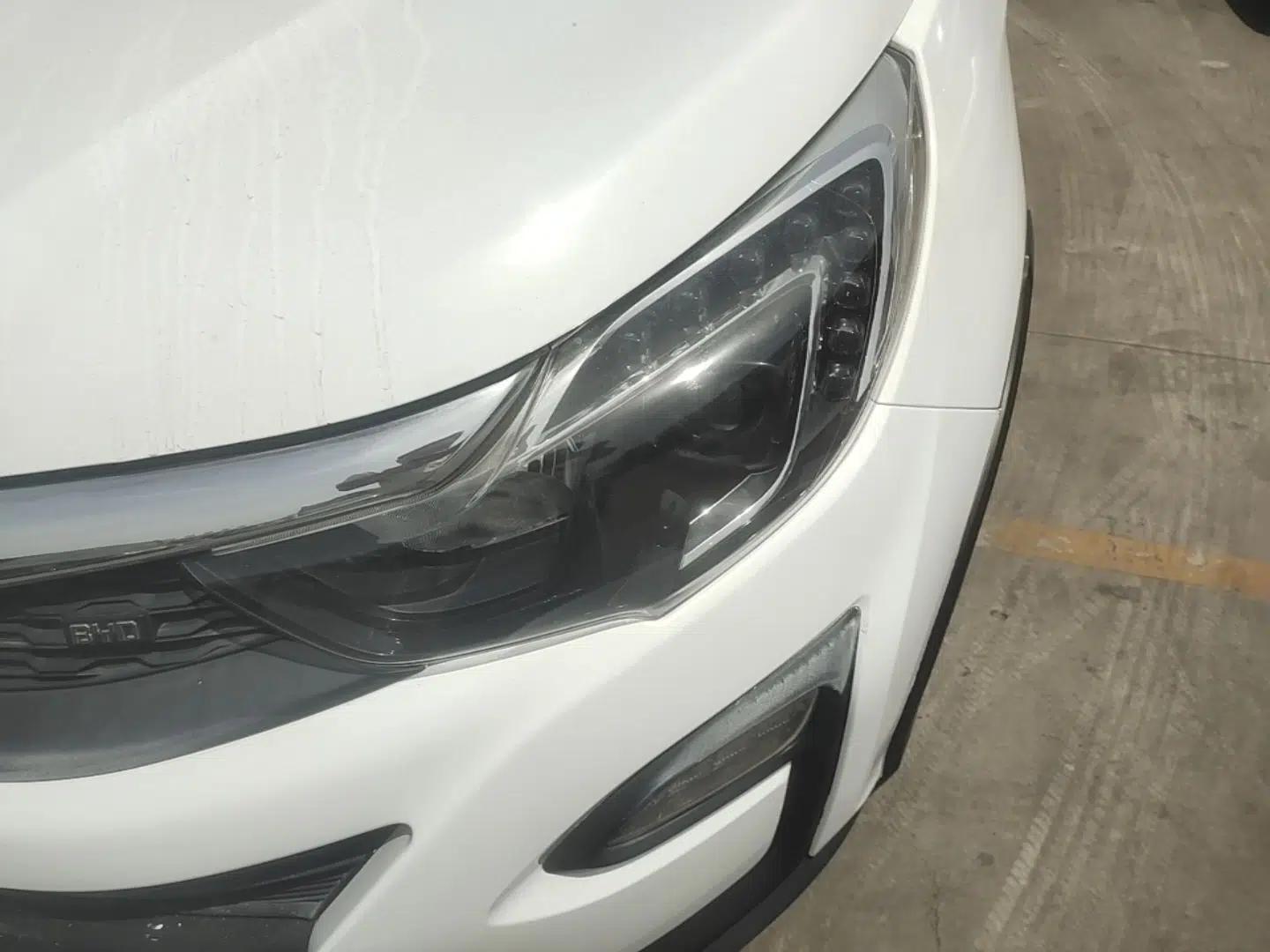 BYD Yuan 2017 1.5L Automatic Cool & Connected Model — миниатюра 8