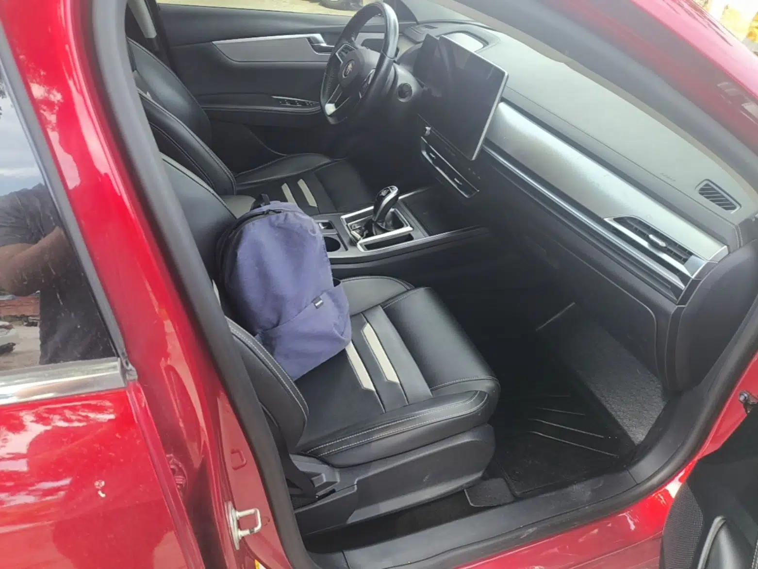 BYD Qin Pro 2018 1.5TI Automatic Smart Connect Luxury Edition — миниатюра 19