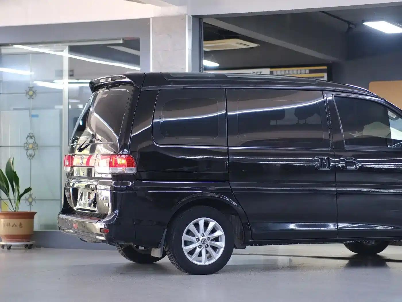 Lingzhi 2017 M5 1.6L Luxury Edition — миниатюра 14