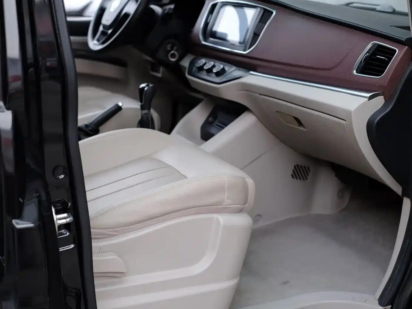 Lingzhi 2017 M5 1.6L Luxury Edition — миниатюра 40