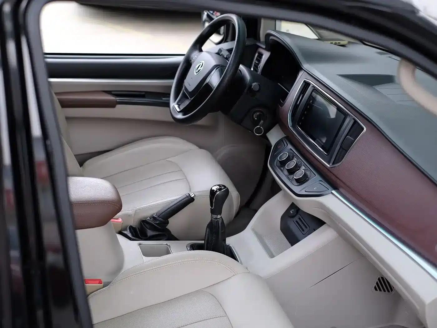 Lingzhi 2017 M5 1.6L Luxury Edition — миниатюра 47