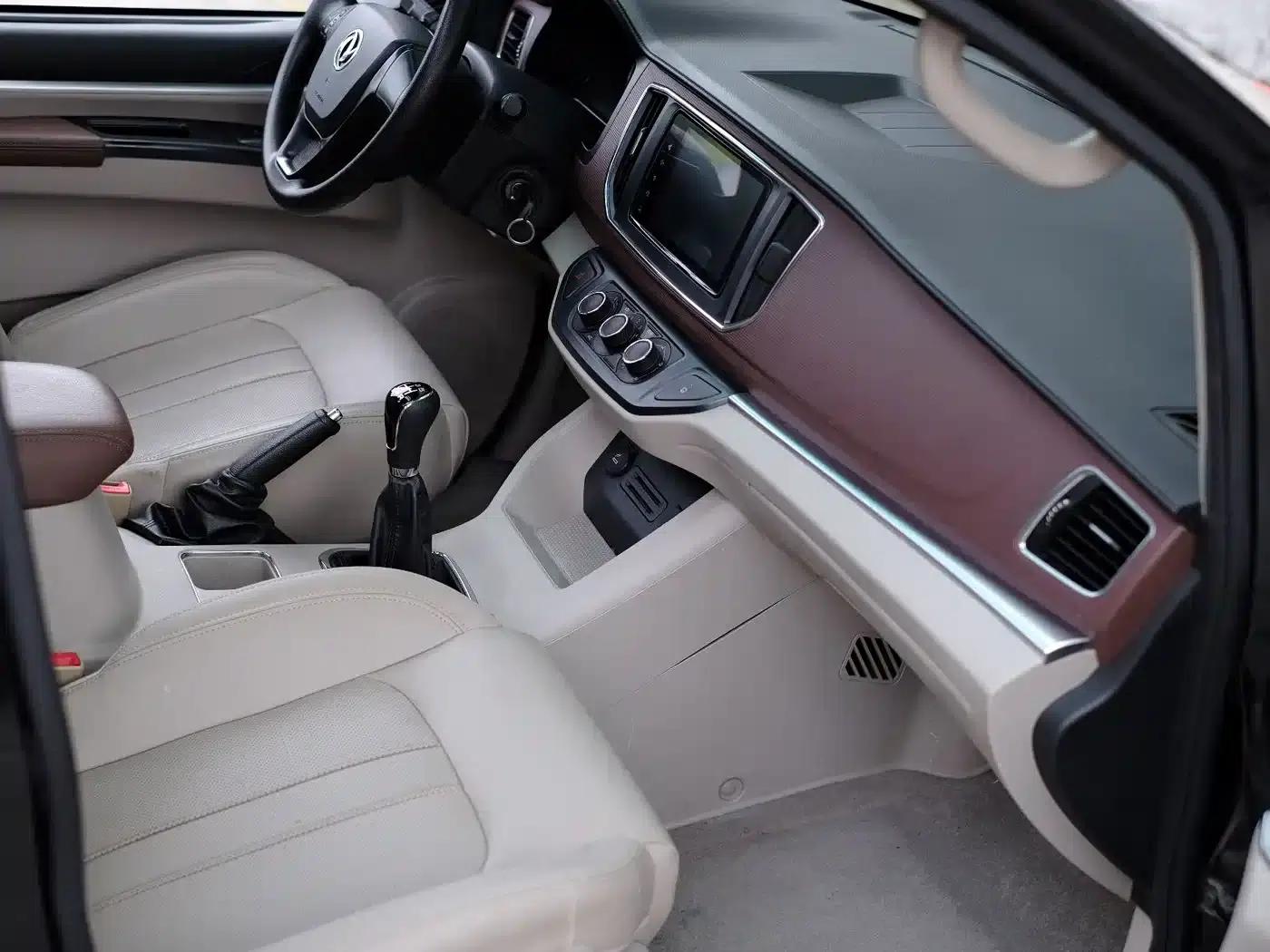 Lingzhi 2017 M5 1.6L Luxury Edition — миниатюра 50