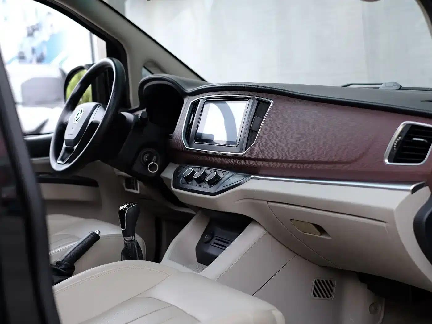 Lingzhi 2017 M5 1.6L Luxury Edition — миниатюра 60