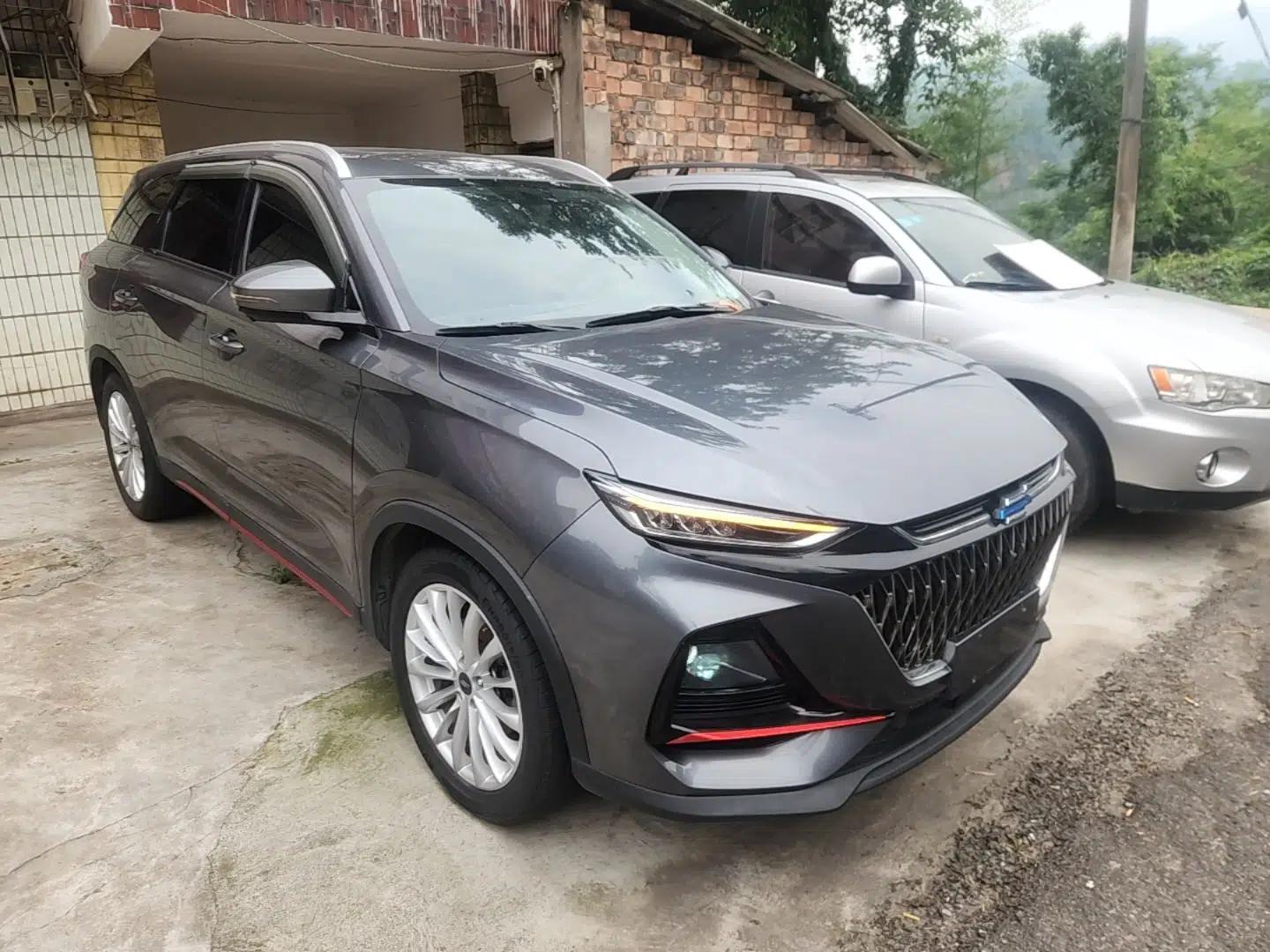 CHANGAN OSHAN X7 PLUS 2022 1.5T Blue Whale Edition Automatic Prestige 7-Seater — миниатюра 3