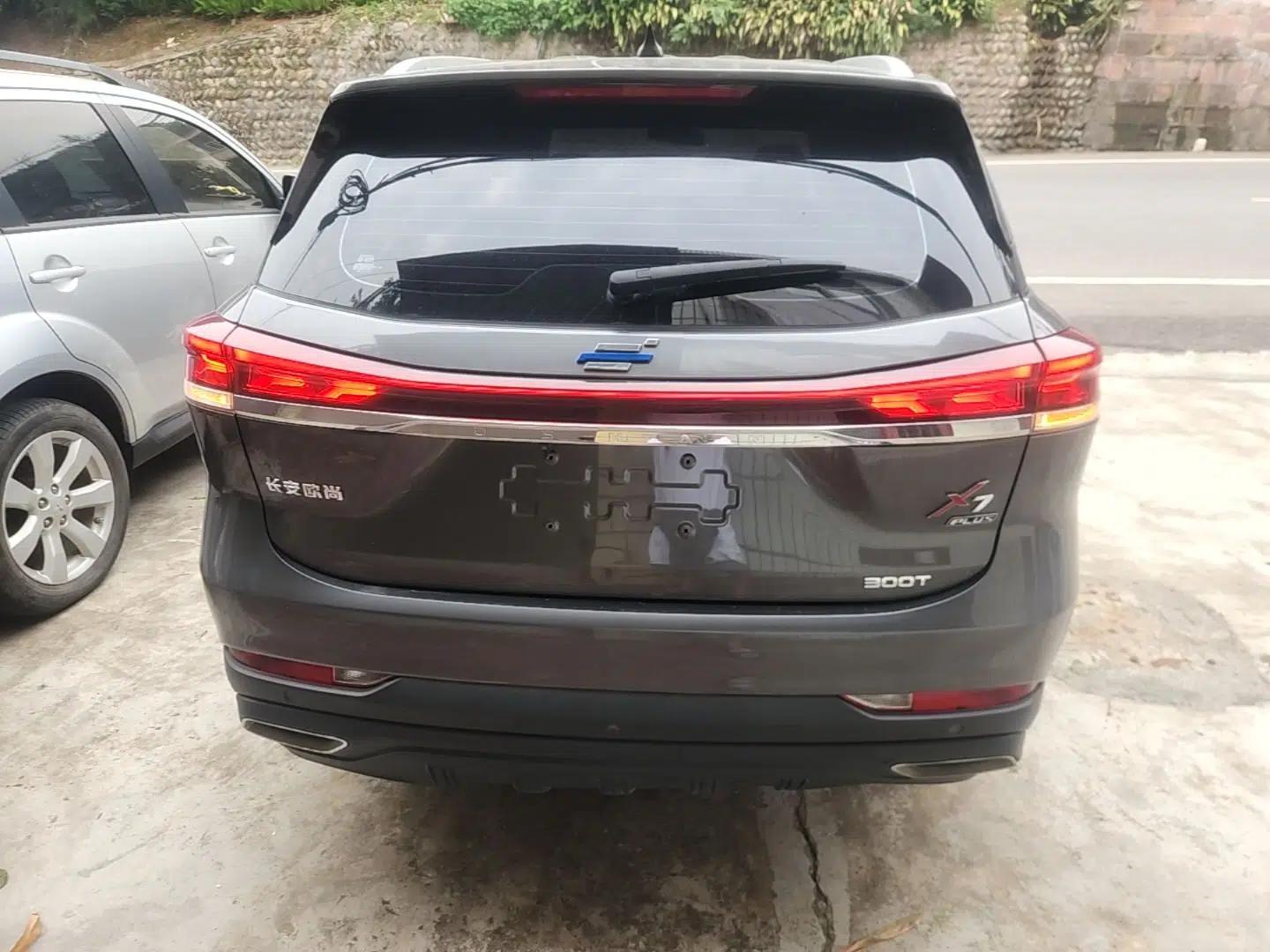 CHANGAN OSHAN X7 PLUS 2022 1.5T Blue Whale Edition Automatic Prestige 7-Seater — миниатюра 5