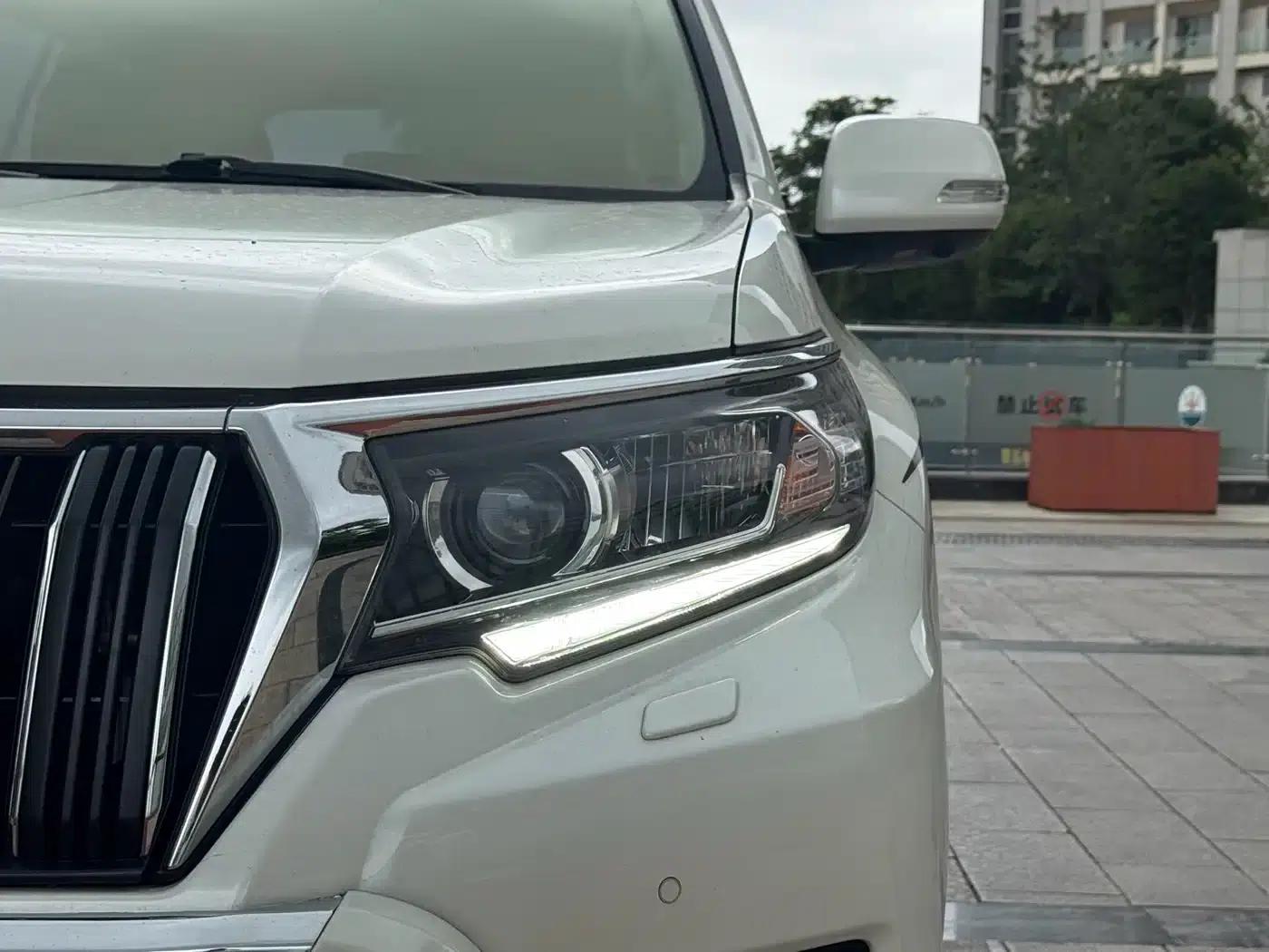 2019 Prado 3.5L Automatic TX-L Premium Edition with Rear-mounted Spare Tire — миниатюра 8