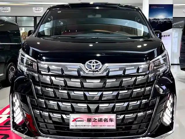 2025 HIACE 3.5L Automatic