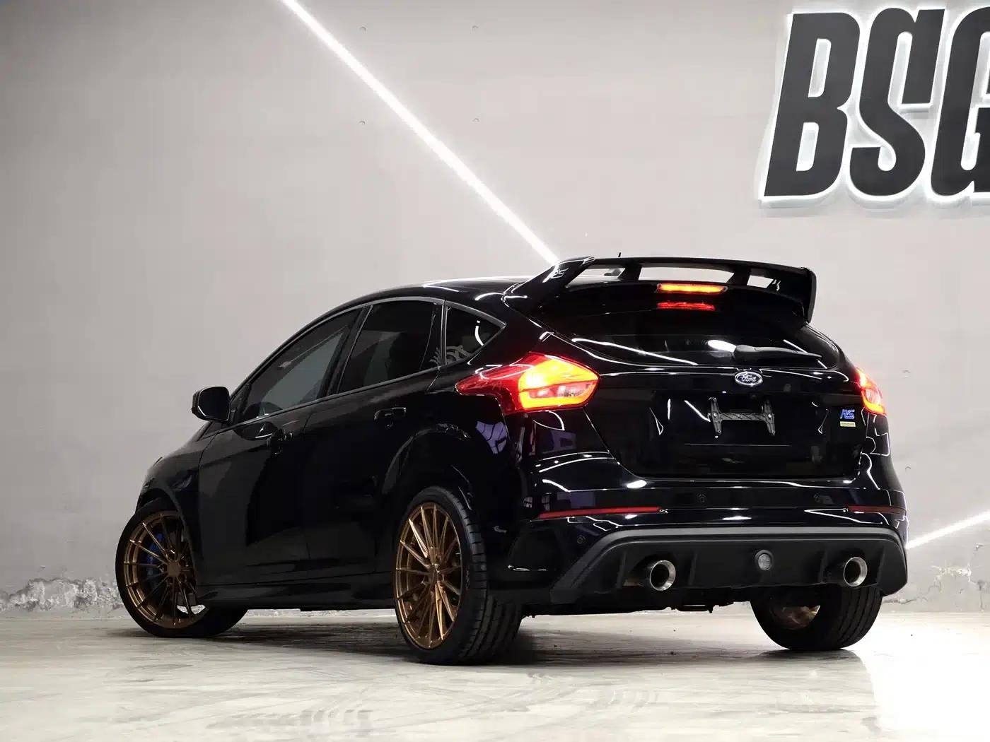 2016 Ford Focus 2.3T RS Track Edition (Imported) — миниатюра 4