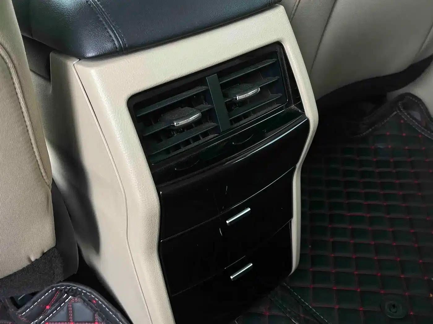 Edge 2018 EcoBoost 245 2WD Elite 5-seater (China V emission standard) — миниатюра 8