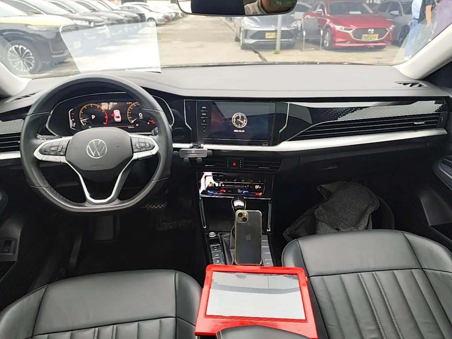 Volkswagen Passat 2022 330TSI Elite Edition Custom Version — миниатюра 12