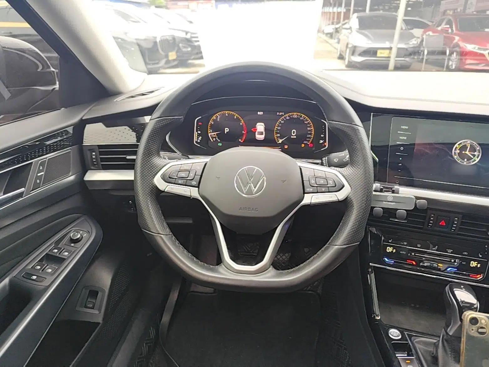 Volkswagen Passat 2022 330TSI Elite Edition Custom Version — миниатюра 13