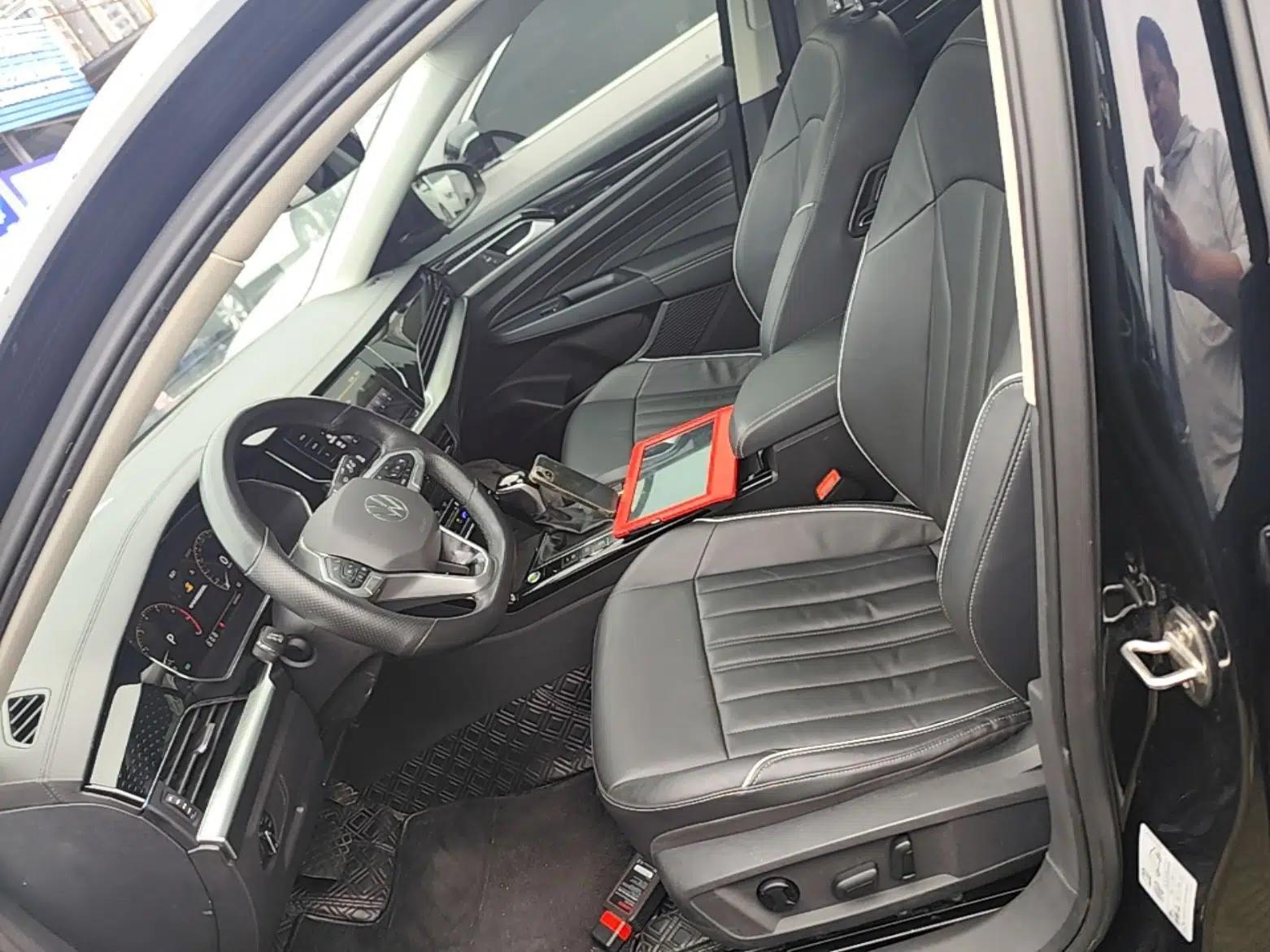 Volkswagen Passat 2022 330TSI Elite Edition Custom Version — миниатюра 17