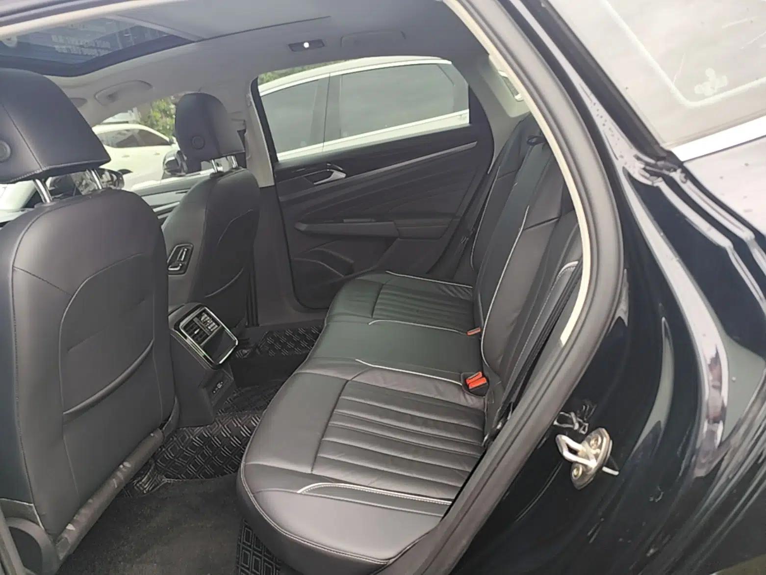 Volkswagen Passat 2022 330TSI Elite Edition Custom Version — миниатюра 20