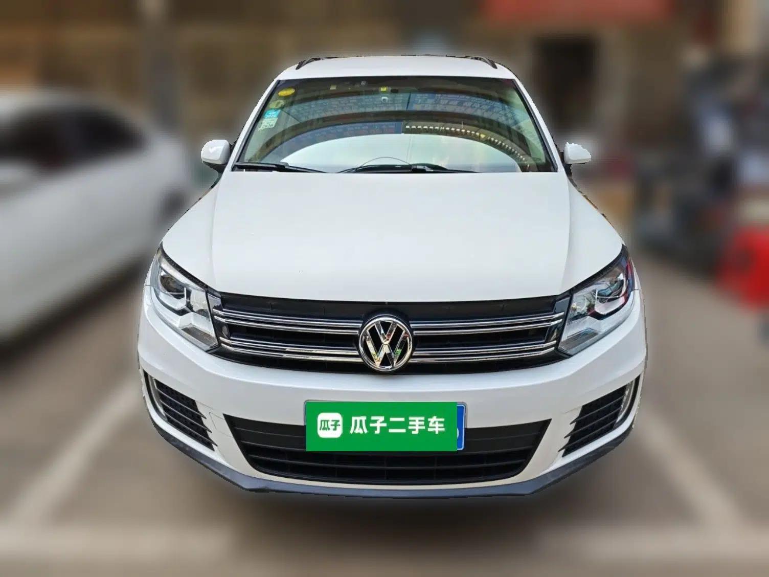 Volkswagen Tiguan 2013 1.8TSI Automatic Two-Wheel Drive Trend Edition — миниатюра 2