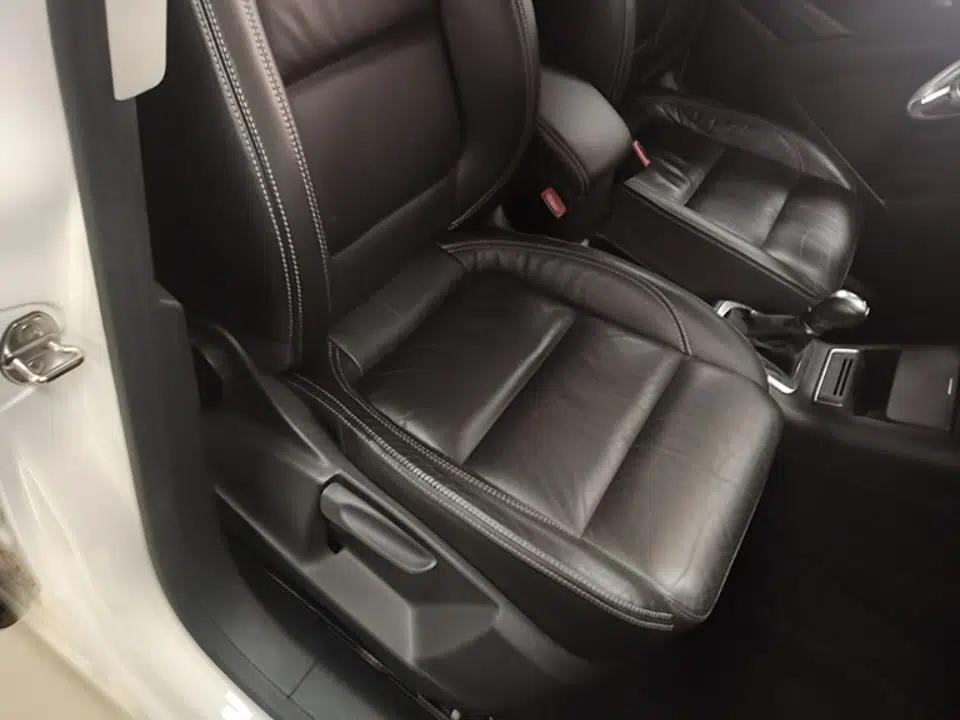 Volkswagen Tiguan 2016 280TSI Automatic Two-Wheel Drive Silk Road Comfort Edition — миниатюра 19