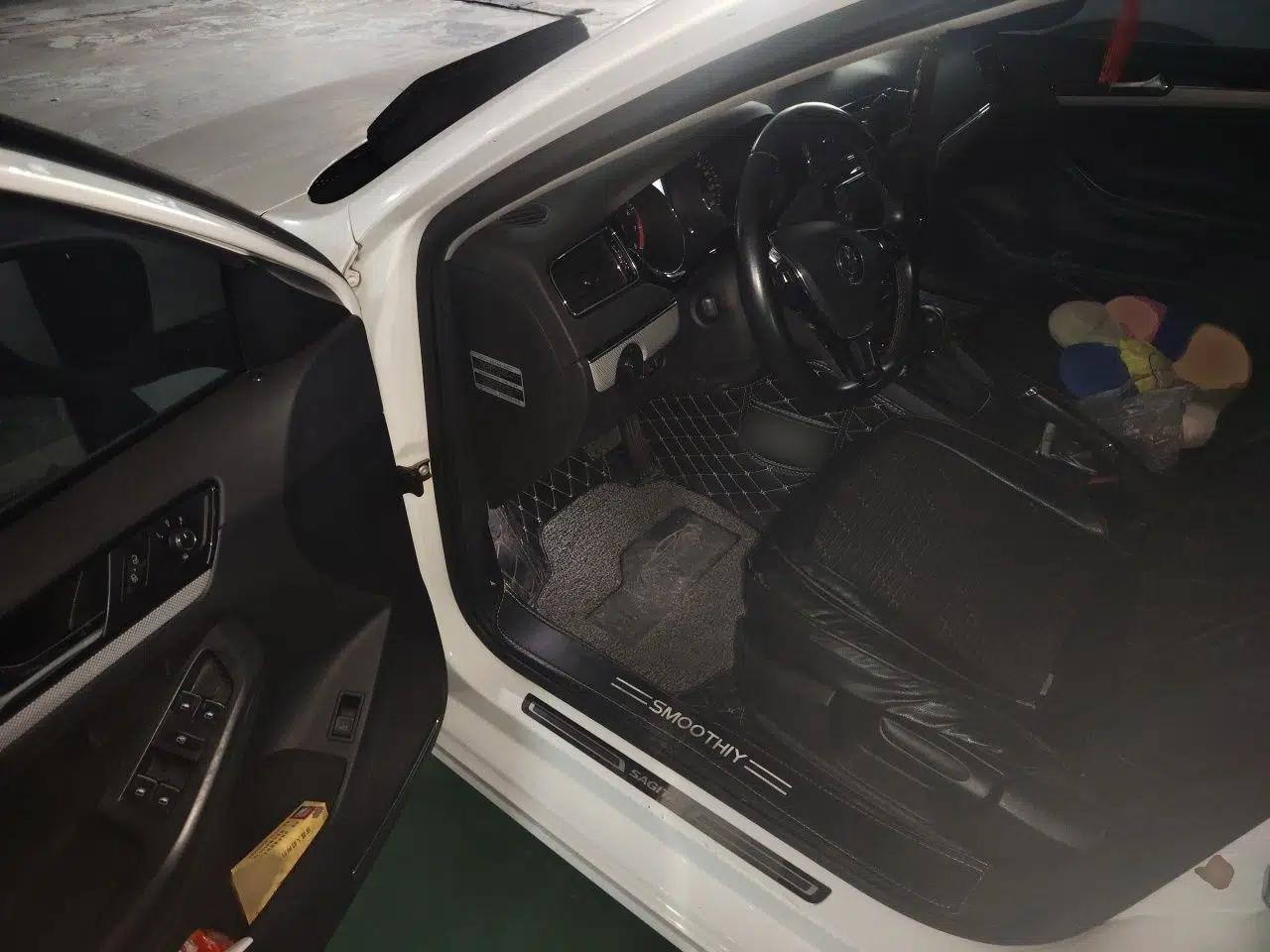 Volkswagen Sagitar 2017 230TSI Automatic Comfort Version — миниатюра 19