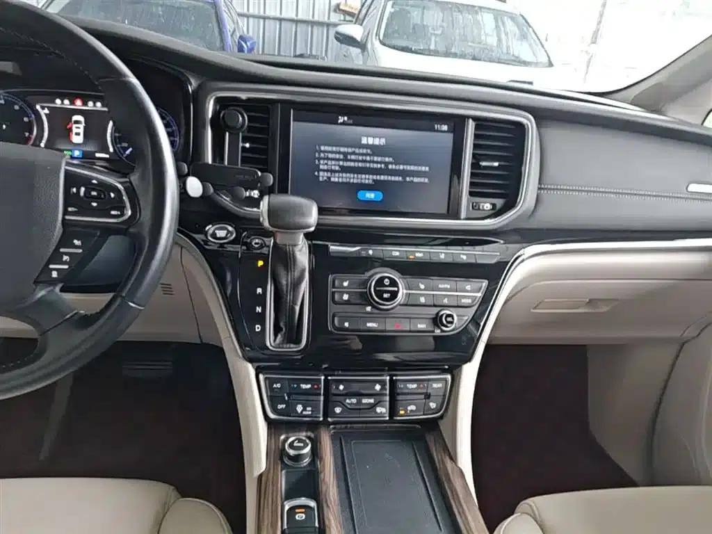 Trumpchi M8 2018 320T Flagship Edition — миниатюра 13