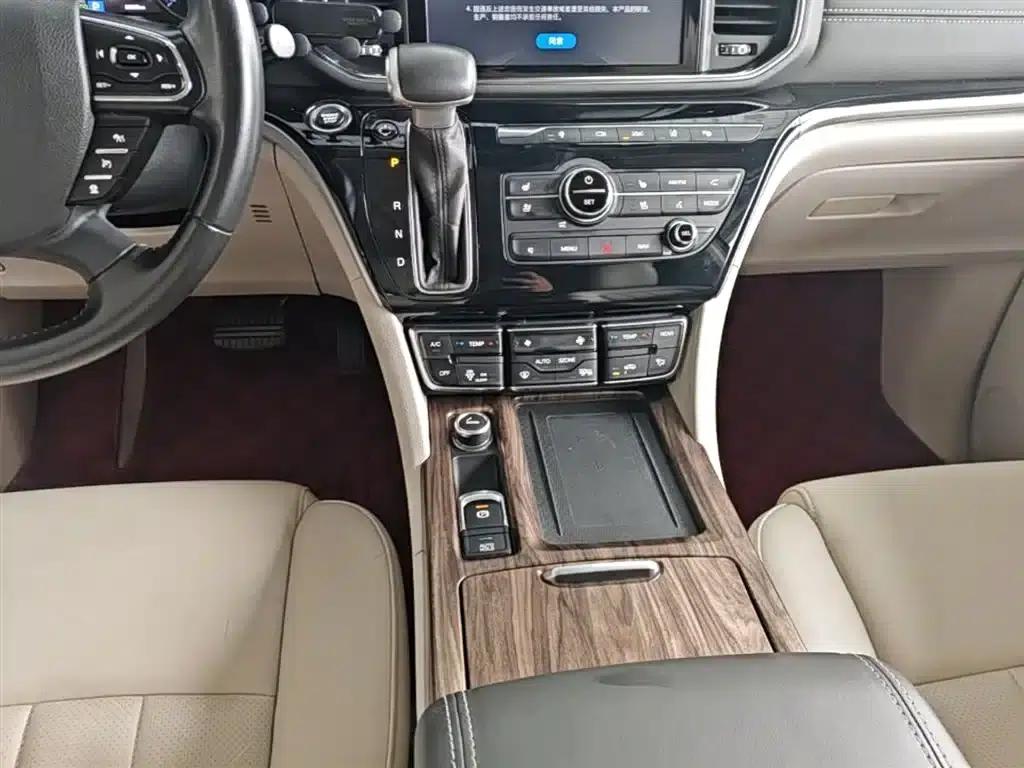 Trumpchi M8 2018 320T Flagship Edition — миниатюра 14