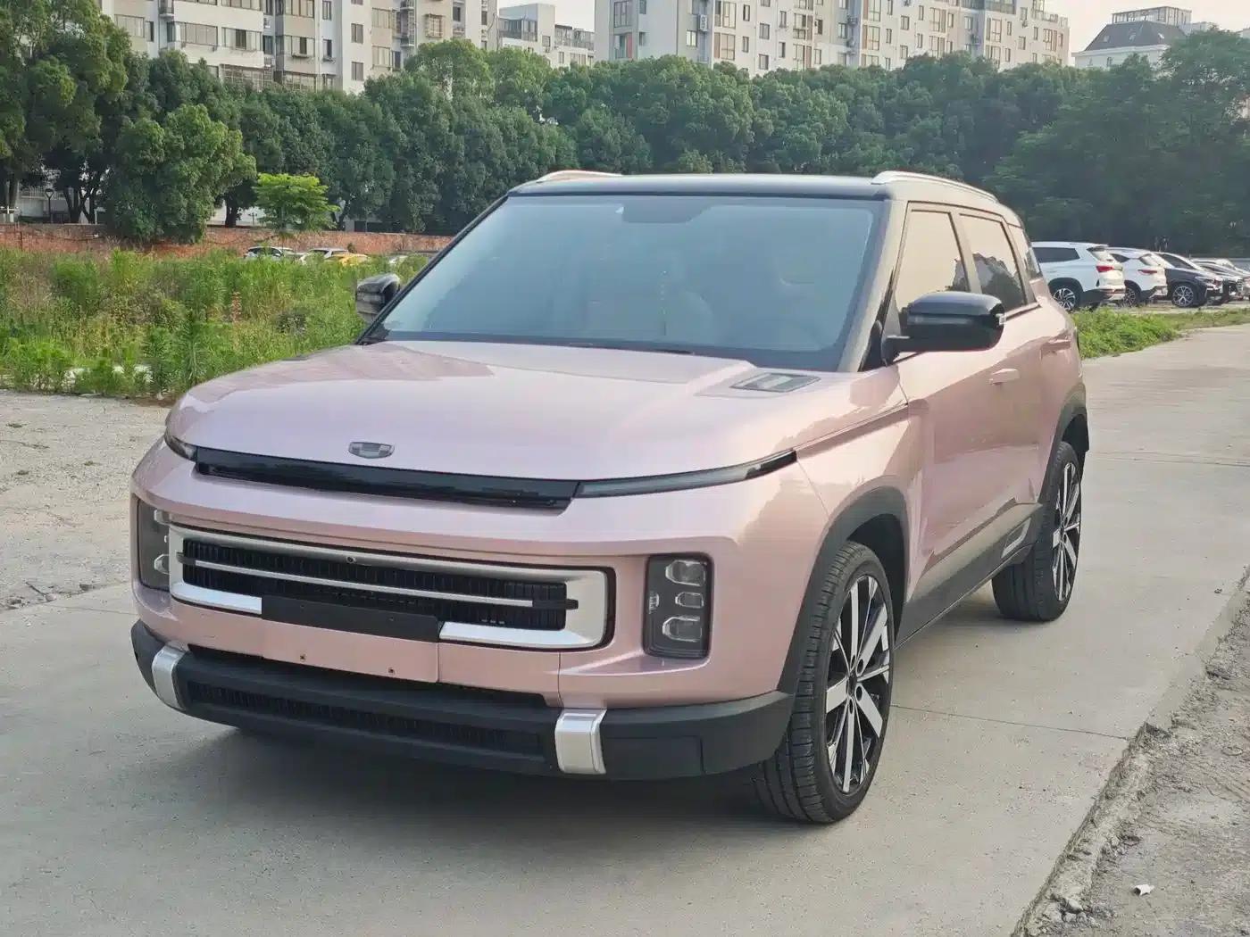 Geely ICON 2022 1.5TD Blue Kite Limited Edition — миниатюра 1