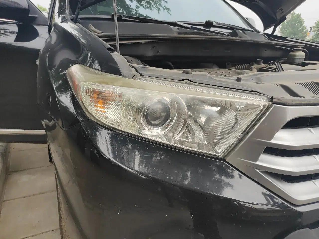 Toyota Highlander 2012 2.7L 2WD 5-Seater Elite Edition — миниатюра 7