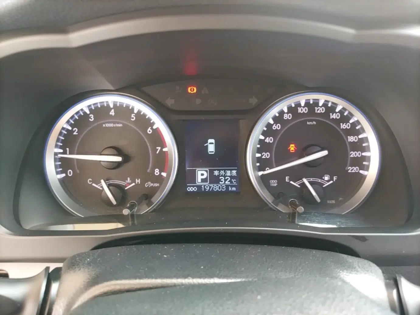 Toyota Highlander 2015 2.0T Four-Wheel Drive Luxury Edition 7-Seater — миниатюра 14