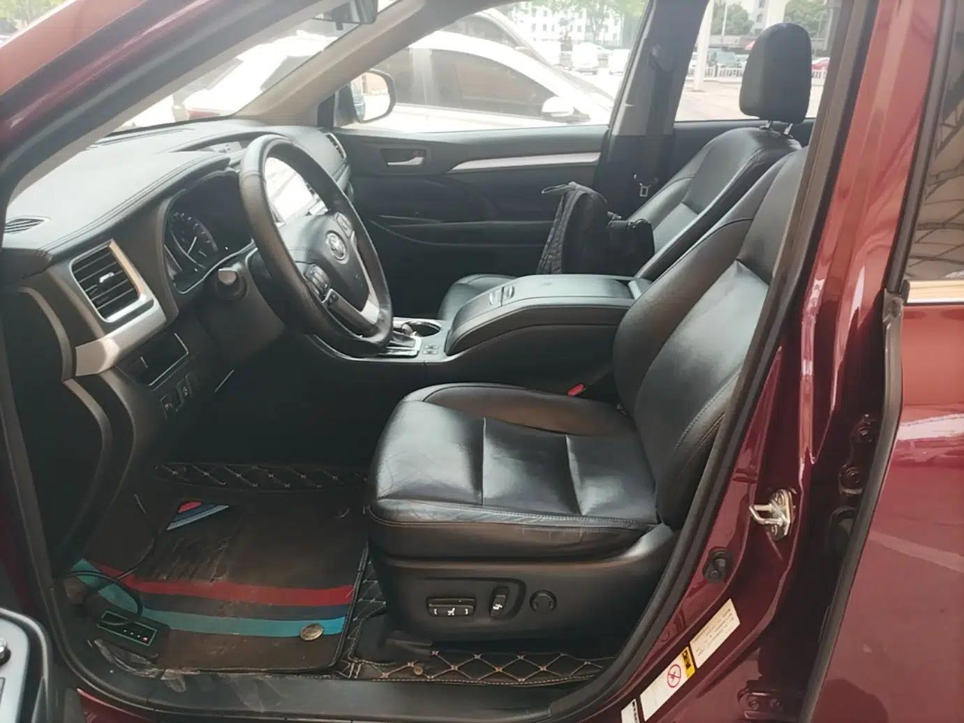 Toyota Highlander 2015 2.0T Four-Wheel Drive Luxury Edition 7-Seater — миниатюра 17